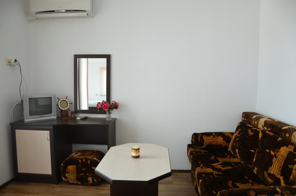 Kani Studios سوزوبول الغرفة الصورة